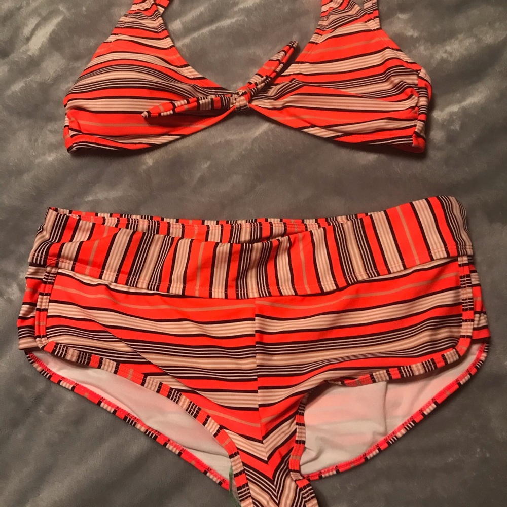 Hot Water bikini